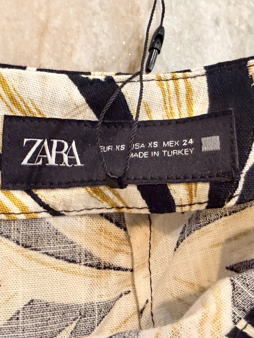 NWT Women’s ZARA tropical printed pareo tassel wrap mini skirt- Size XS - Picture 11 of 11
